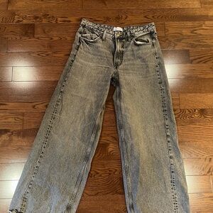 Low-rise Baggy Grey Wash Jeans